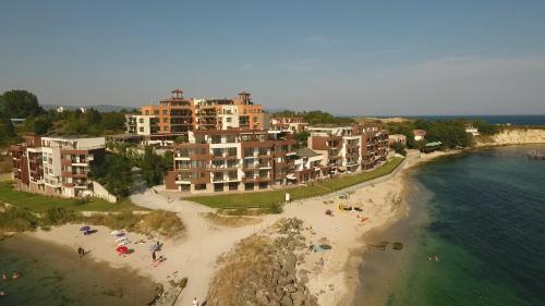 Akrotiria Beach Apart Complex - image 9
