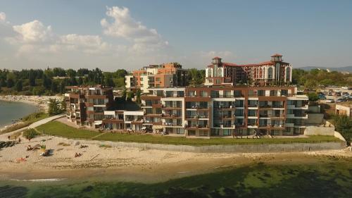Akrotiria Beach Apart Complex - image 7