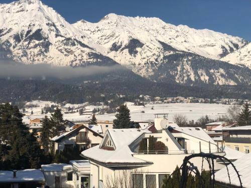 Citybergblick in อาร์ซล