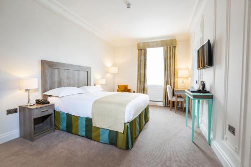 Astor Court Hotel, Londyn