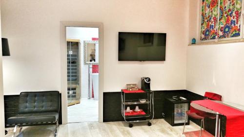 Two Chic Guesthouse - image 7