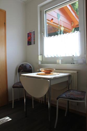 Hintze - image 13