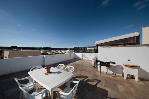 Standard Apartment - Via Angelo Musco 15 image 10