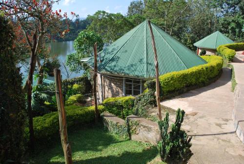 . Crater Bay Cottages