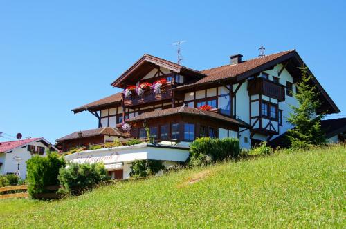 . Gästehaus Alpenruh