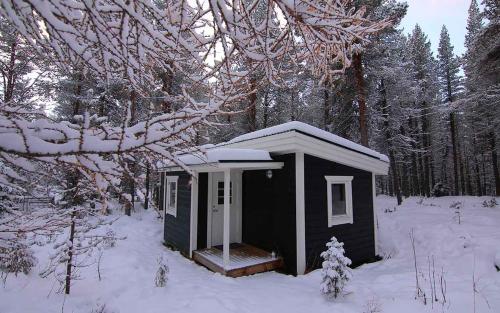 Foto 1: Arctic Island - Remote island, reachable only by boat or snowmobile