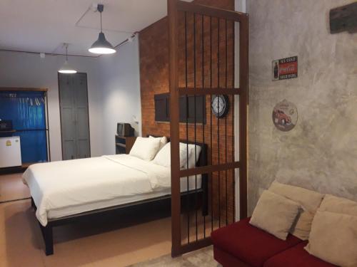 Baan Hotelier Resort Room Type - Deluxe Double Room