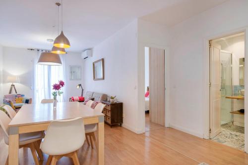 UrbanChicMalaga 3 Bedroom Spacious Quiet Historic Malaga Apt, Málaga (fotografie 9)
