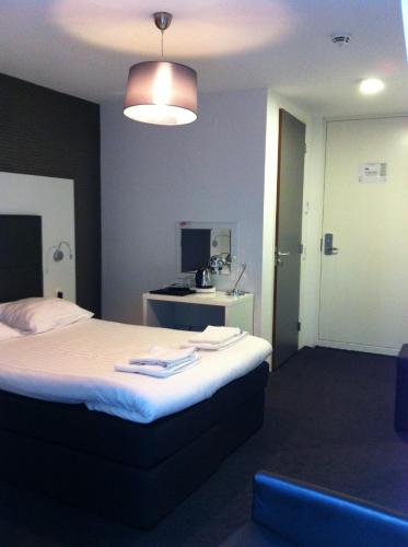 Hotel Vossius Vondelpark - image 4