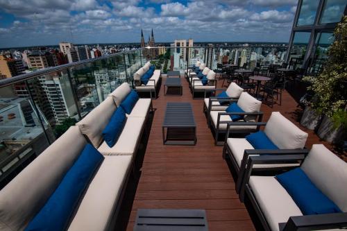 Úszómedence, Grand Brizo La Plata in La Plata