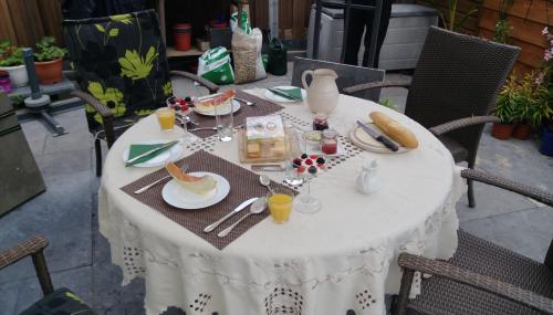 Bon Bed & Breakfast – Amsterdam, NY