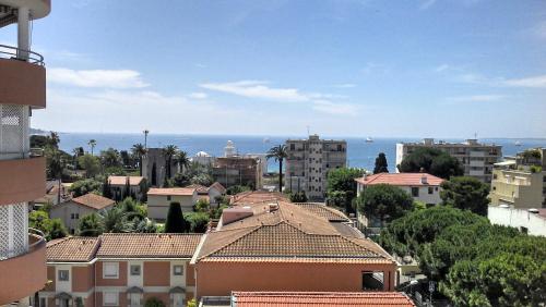 ibis Styles Antibes Juan Les Pins photo 19