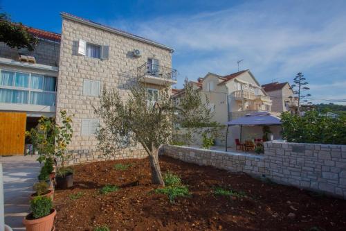 Apartment in Sutivan 