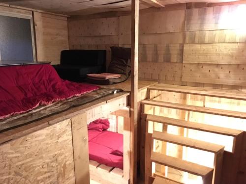 ILA hakushu guest house in Hokuto