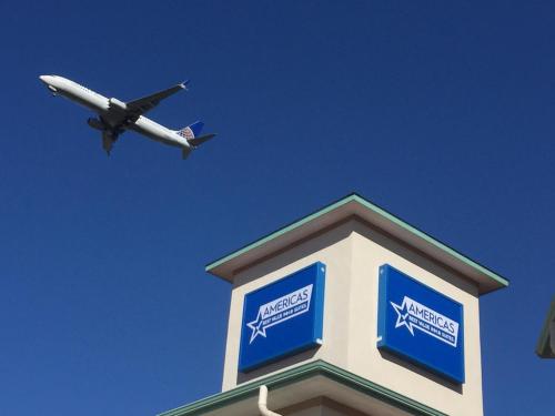 Americas Best Value Inn & Suites IAH Airport North - main image