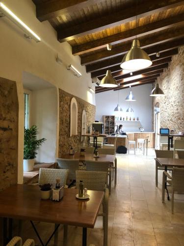 酒吧/高級酒吧, Hotel La Muralla in 薩夫拉