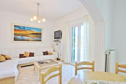 Beach Villa Oneiro - image 2