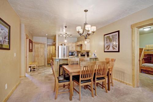 2609 Tenderfoot Lodge Condo - image 6