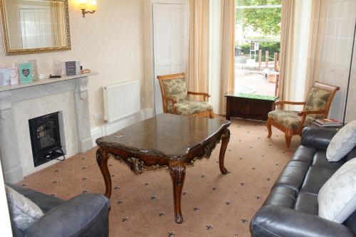 Tor Dean Guest House - image 11