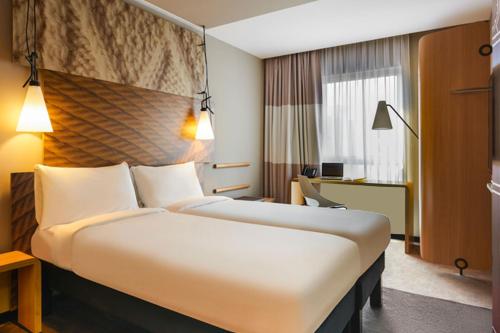 ibis Quimper - image 11