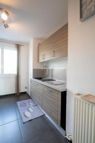 廚房, Appartement Malya & parking privé (Appartement Malya & parking prive) in 卡布奇艾利斯區