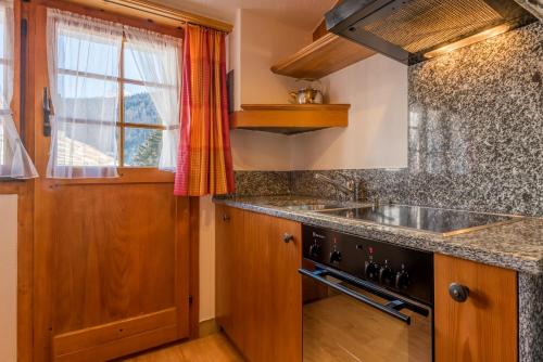 Obere Gasse 11 in Saas-Fee, Schweiz