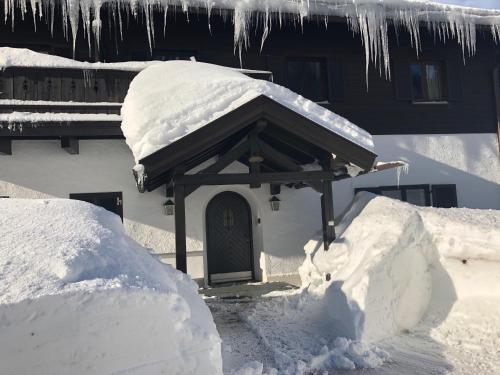 Ferienwohnung Karl - direkt im Ski- und Wandergebiet Spitzingsee