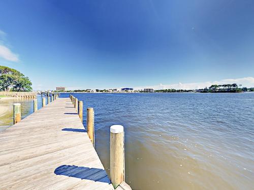 Dune Avenue Home Home - image 3