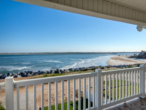 Inlet Indulgence Home Home - main image