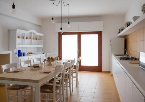 Udvendig, Oikos Selinunte Guest House in Castelvetrano