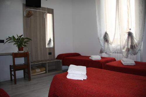 Hotel Adelchi – Milan, DC