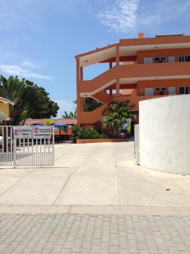 Paraiso del Pescador – Guayabitos, MO