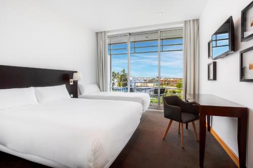 B&B HOTEL Cantanhede Coimbra in คานตานฮีด