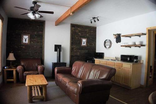 Shaver Lake Village Hotel in Shaver Lake (CA)