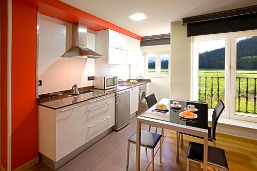  Apartamentos Spa Villa Pasiega, Pension in Hoznayo