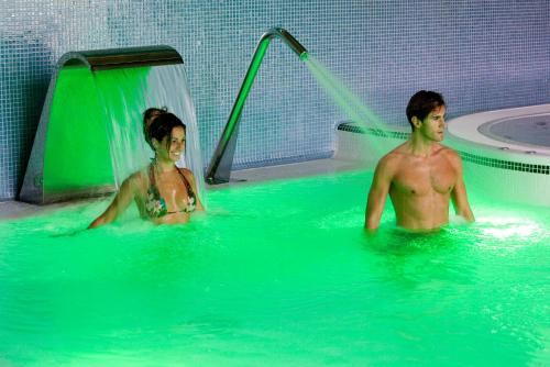 Apartamentos Spa Villa Pasiega - image 14