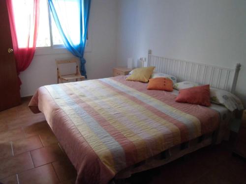 One-Bedroom Apartment image 10