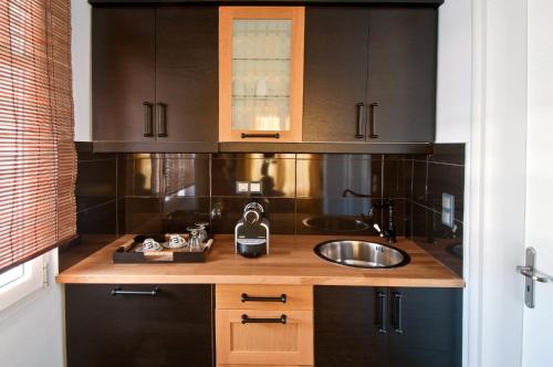 Konyha, Miland Suites near Mílosz-szigeti nemzeti repülőtér