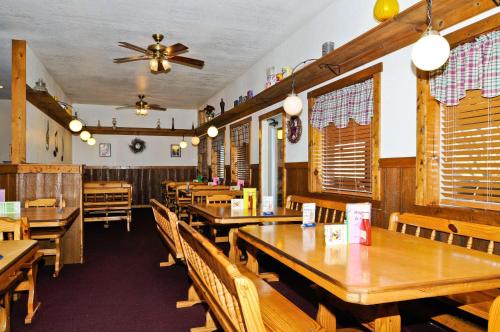 SureStay Plus Hotel by Best Western Berkeley Springs in Berkeley Springs, USA