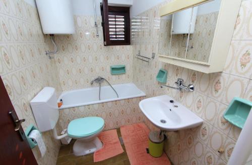 Stella Mare Apartments - image 5