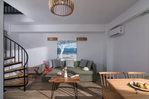 Photo 6 Irida Hotel Apartments