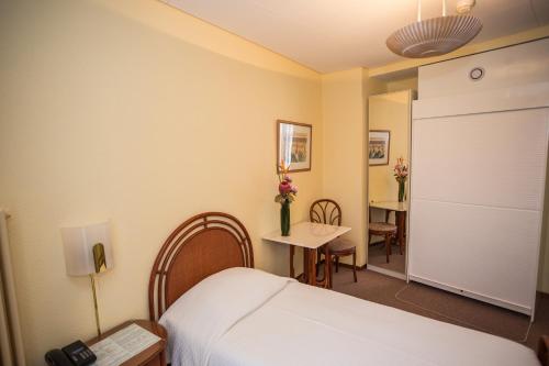 Hôtel Résidence Cité-Verdaine - image 2