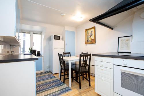 ApartDirect Gamla Stan - image 2