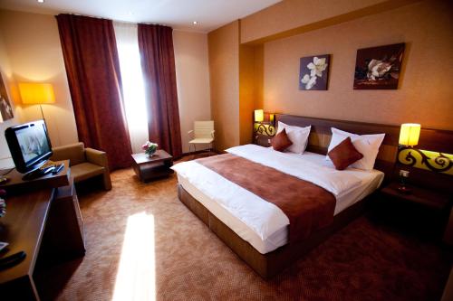 Top Rooms Aparthotel - Accommodation - Bucharest