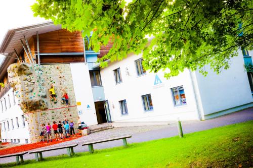 Jugendherberge Garmisch-Partenkirchen - image 3