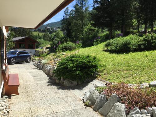 Chalet Charming - image 5