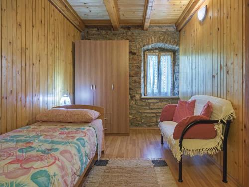  Awesome home in Jural with WiFi, 4 Bedrooms and Outdoor swimming pool in Jural