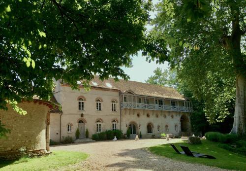 . Maison d'Hôtes Moulin Saint Julien