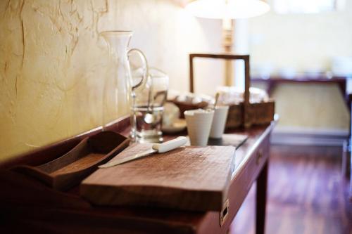 Barnabrow Country House - image 3