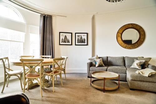 JOIVY Luxury Flats on George Street, Edinburgh (fotografie 11)